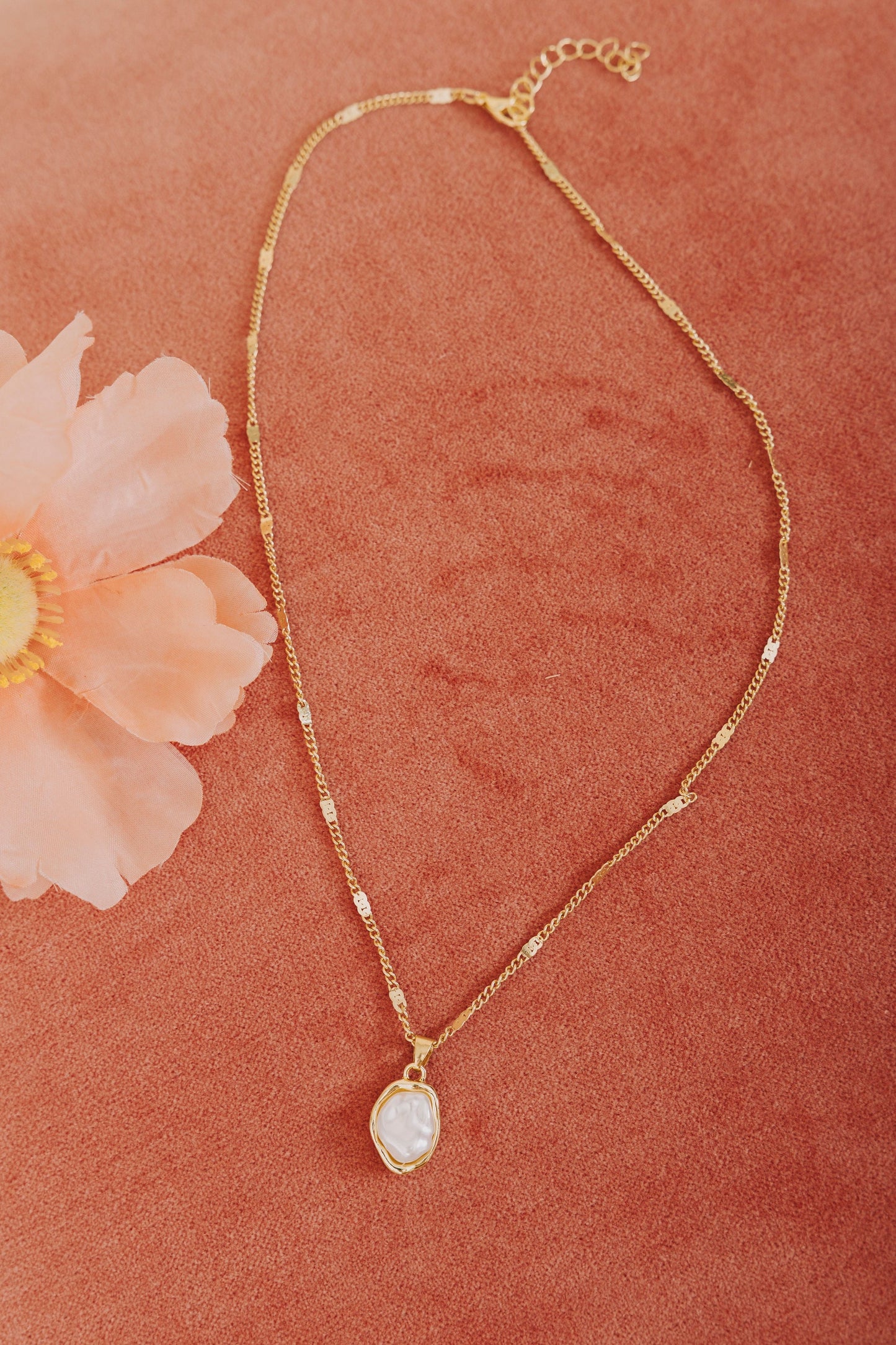Oceanside View Necklace