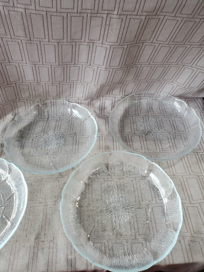 20 Piece Clear Glass Flower Petal Dish Set