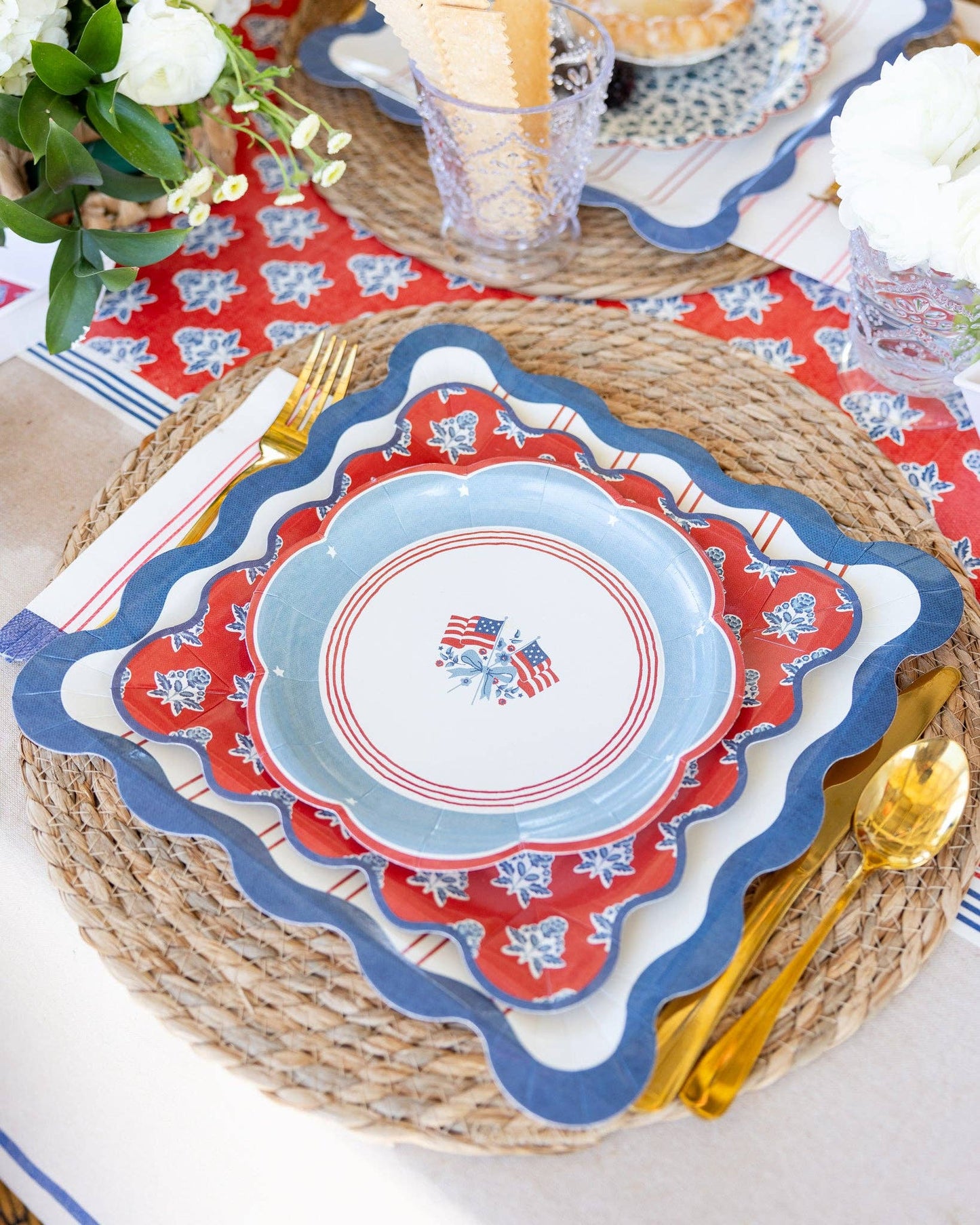 Flag Paper Plates - 8"