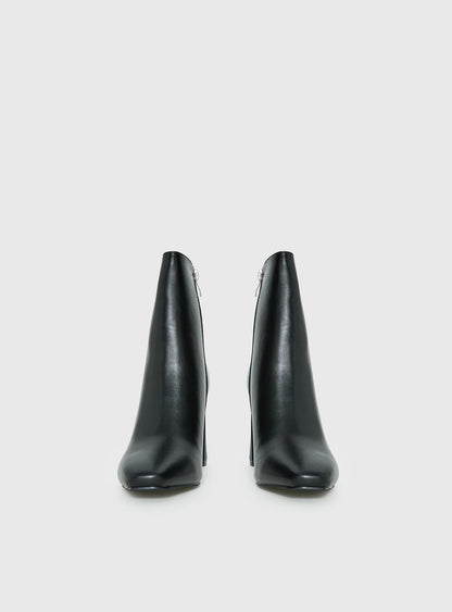 Sawyer Ankle Boots Black