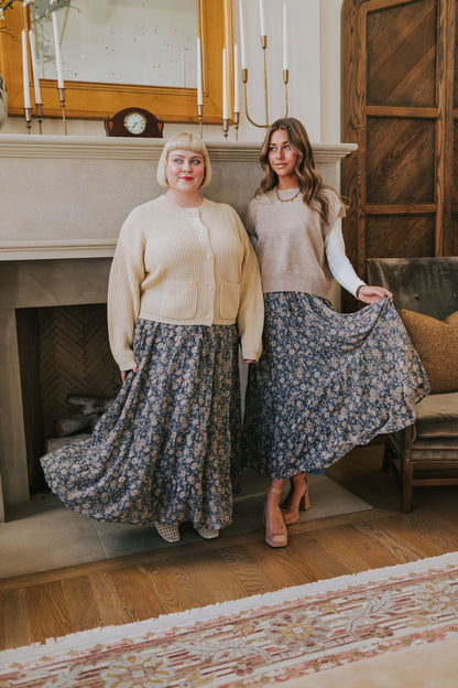PLUS SIZE - Evening Garden Skirt