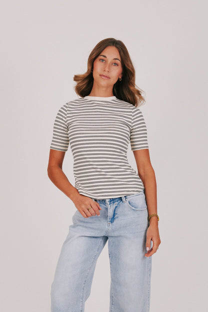 INCLUSIVE SIZING - Casual Outing Top