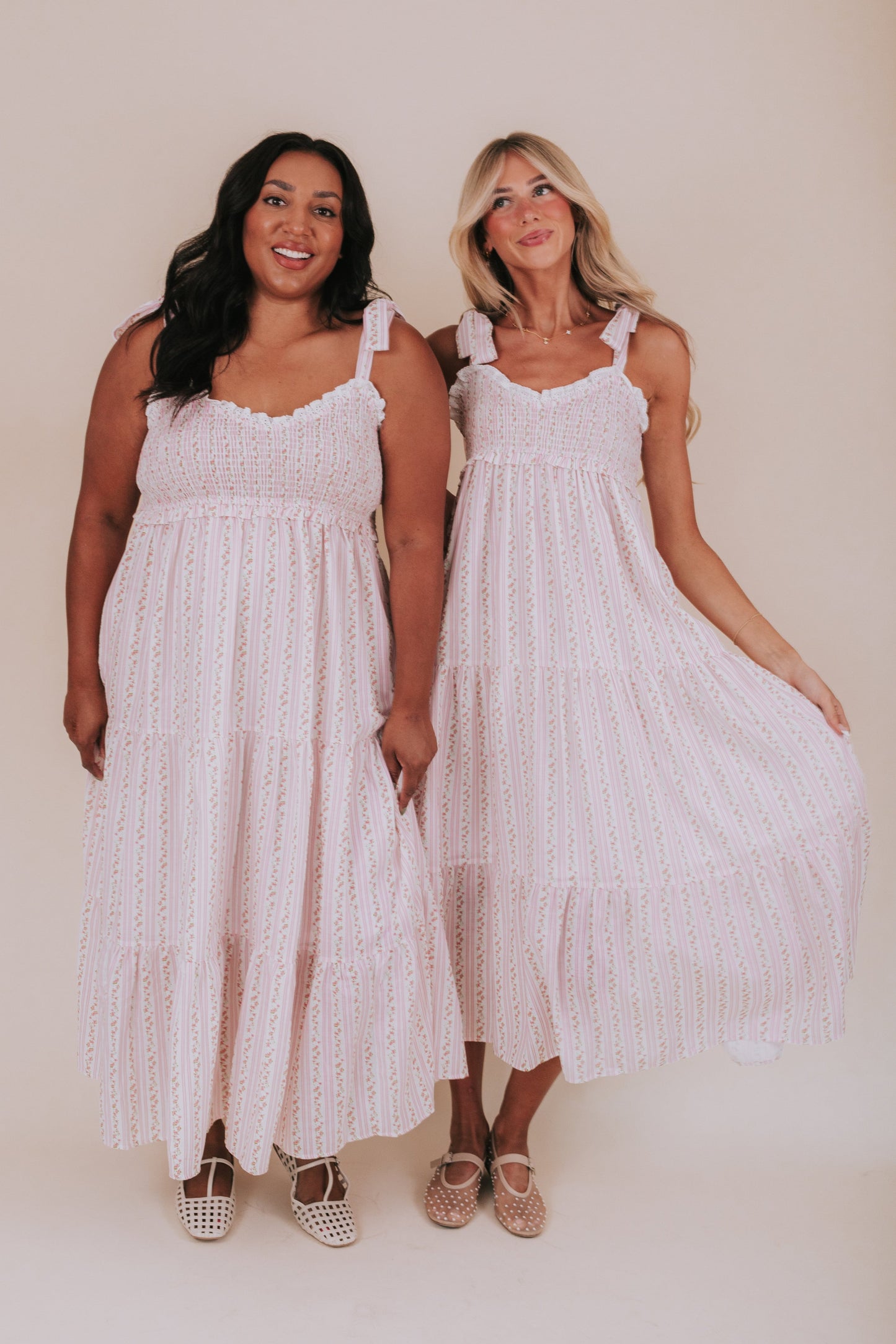 PLUS SIZE - Waiting Here Dress