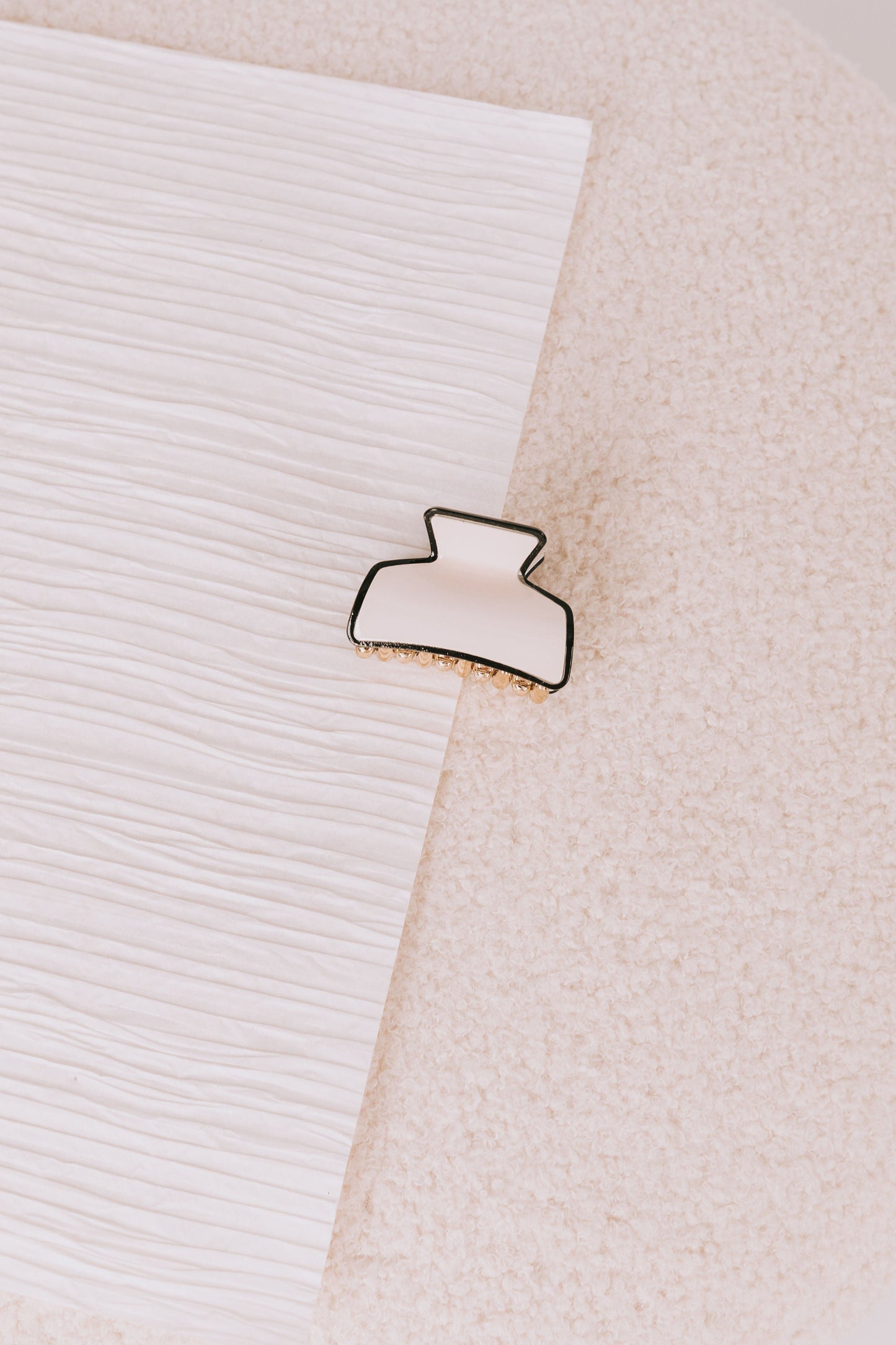 Life In Contrast Claw Clip - 2 Sizes!