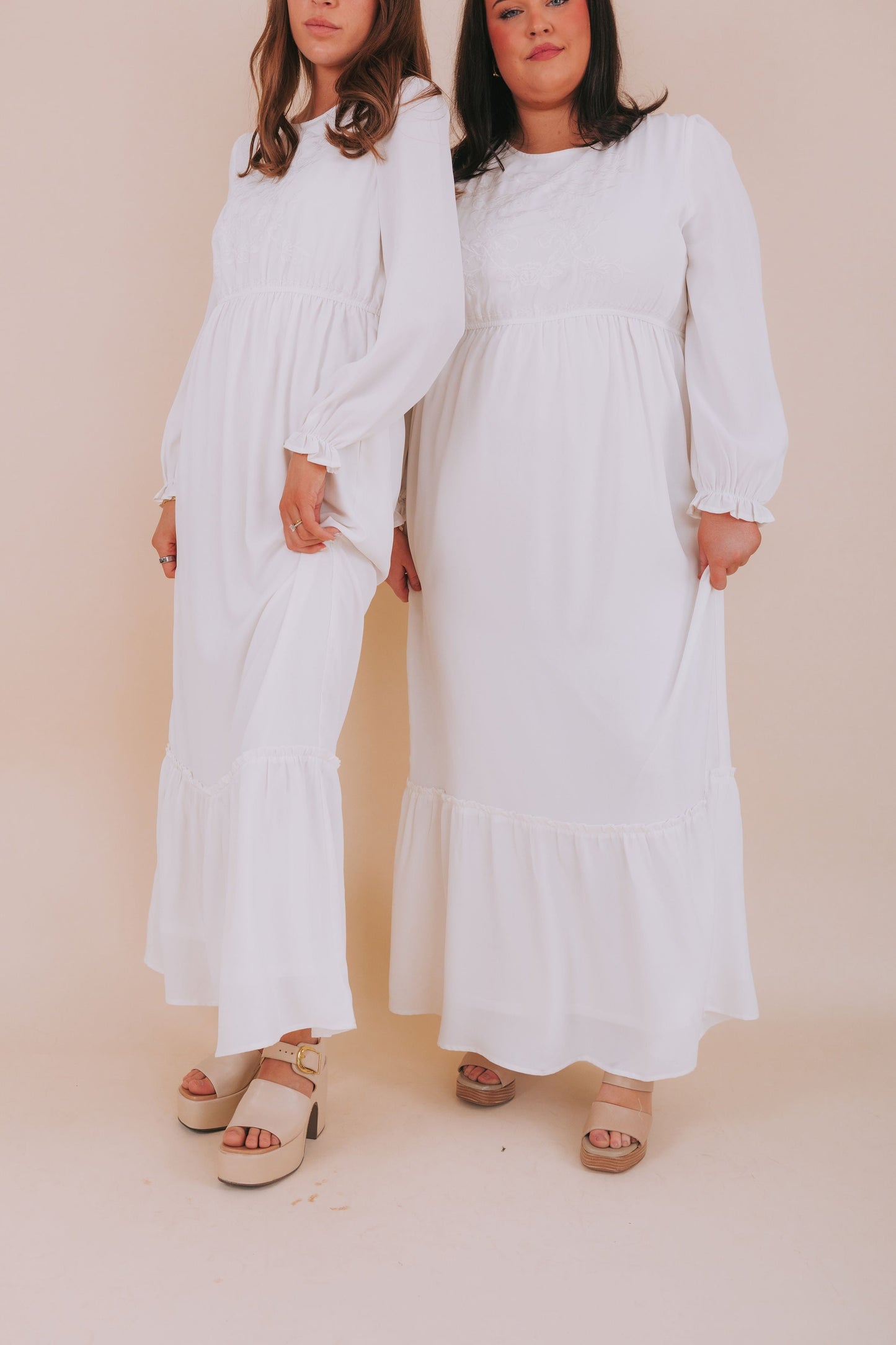 EXCLUSIVE - The White: Phyllis