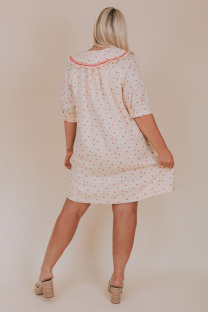 PLUS SIZE - Fresh Strawberries Dress