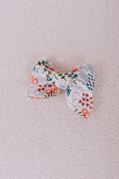 BABY - Surprise Me Bow