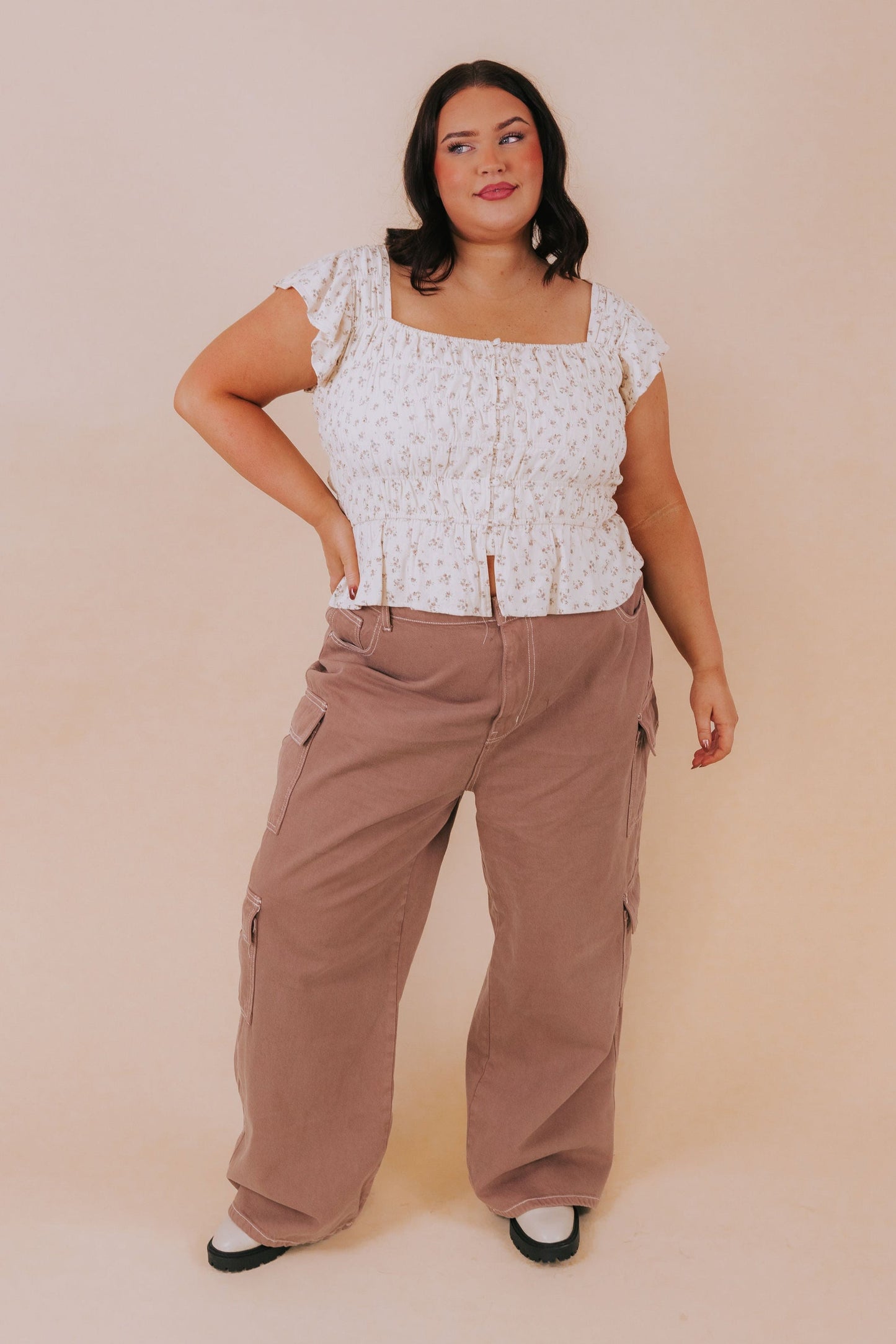 PLUS SIZE - Floral Frill Top