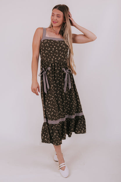 Farmhouse Bloom Dress