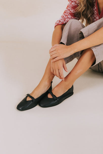 FREE PEOPLE - Mania Bow Flat