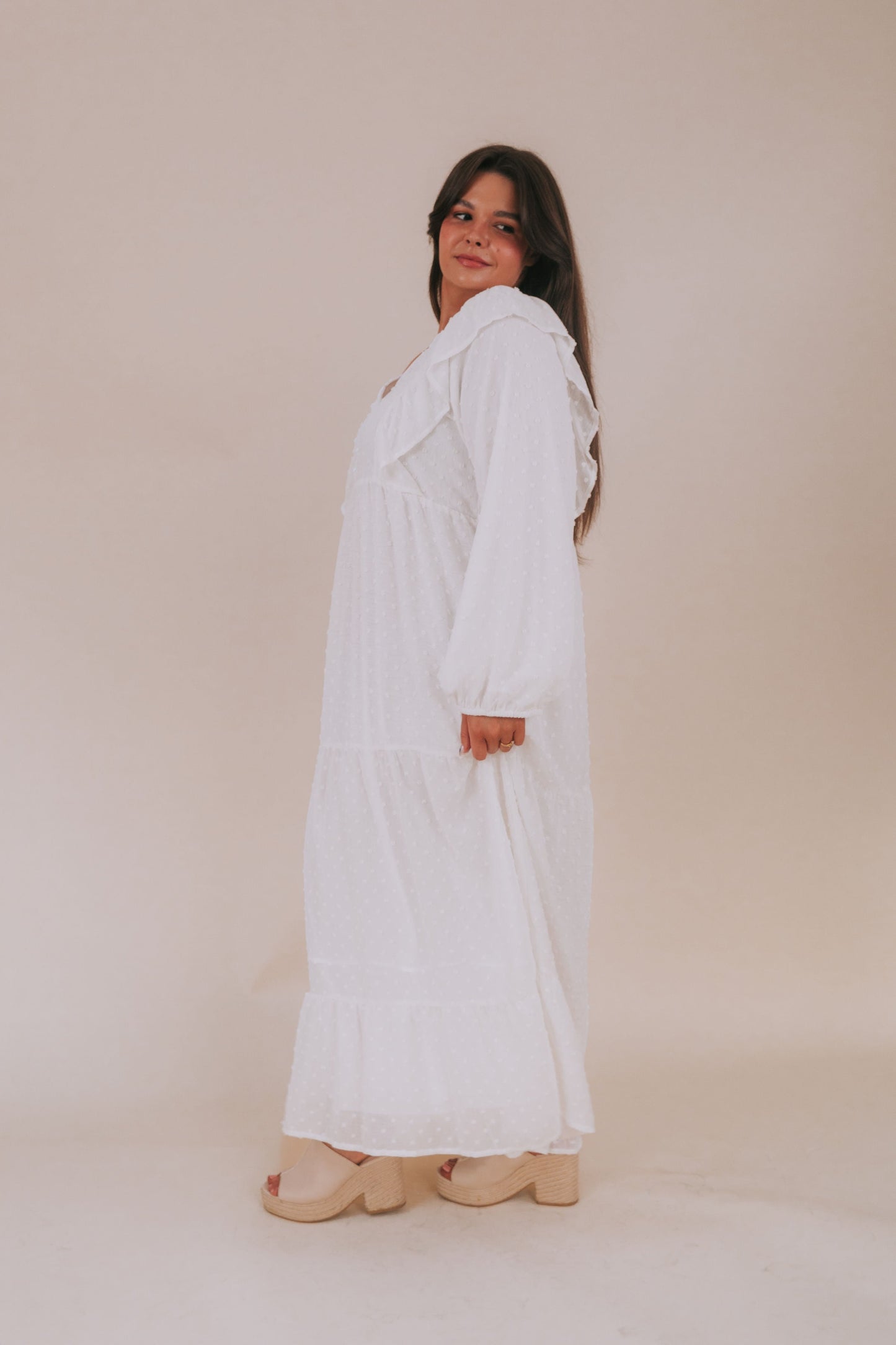 EXCLUSIVE - The White: Lillian