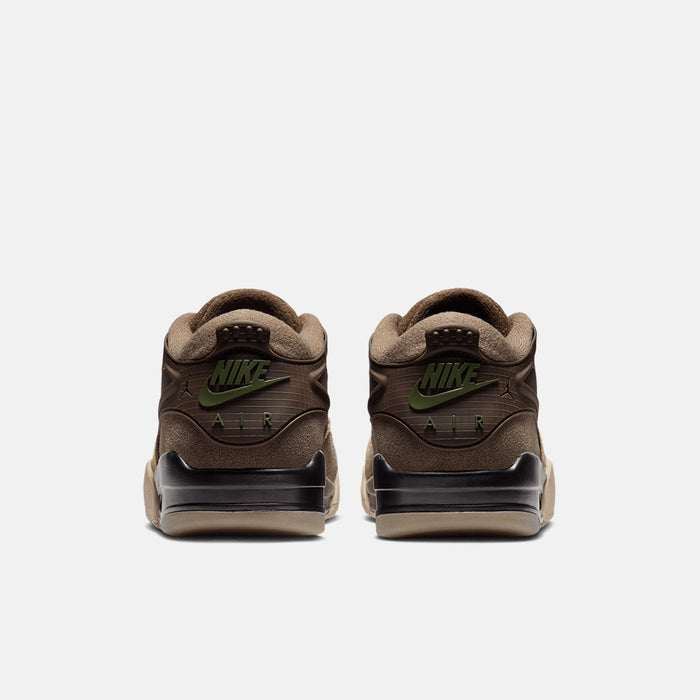 Rear view of the Air Jordan 4 RM.