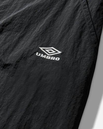 Umbro Antique Nylon Pants Carbon Black Pants Trousers UBMW0730FA461 BLK0002