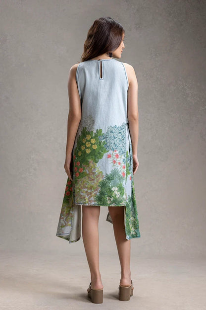 Women's paneled dress