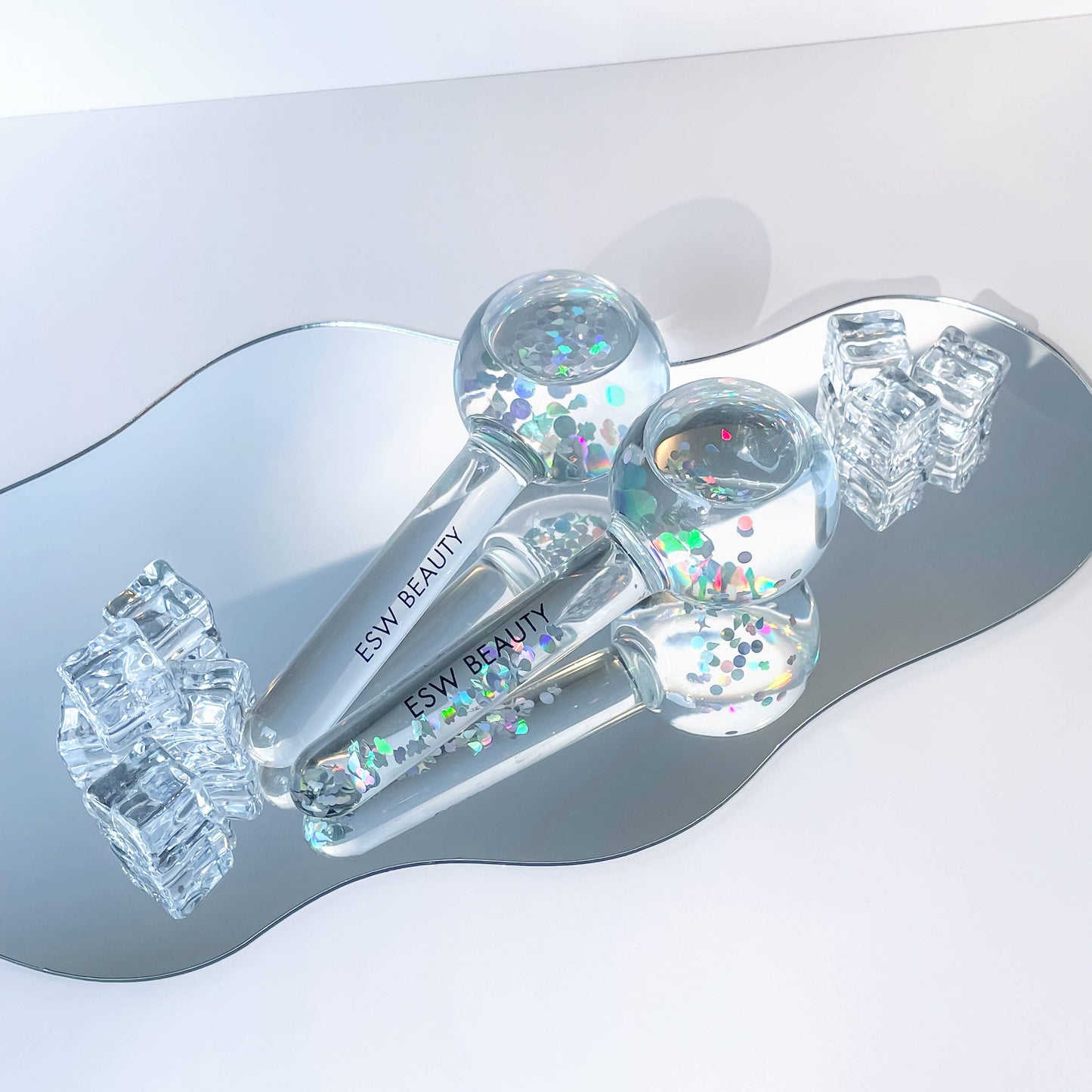 ESW BEAUTY - Ice Globes Glacial Cooling Facial Tools