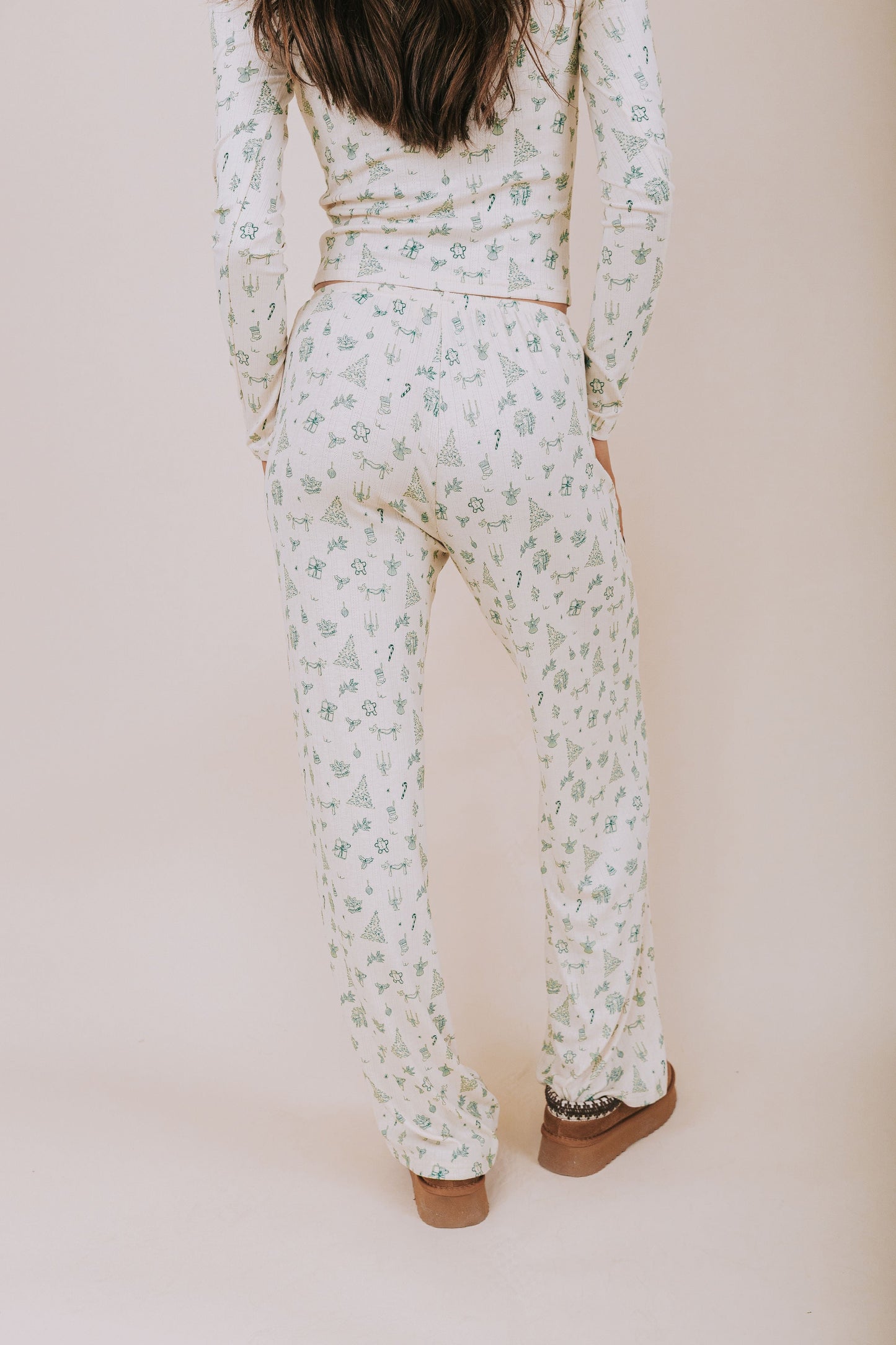 Merry Mistletoe Pants