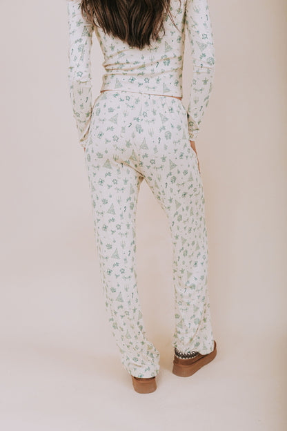 Merry Mistletoe Pants