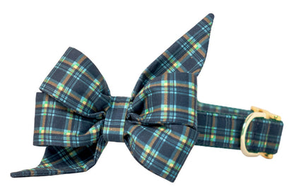 Elegant tartan plaid dog collar in rich navy tones, complete with a matching, bold bow tie for a sophisticated look. Finished with a metal buckle and D-ring, it blends style and function for special occasions or everyday wear.
