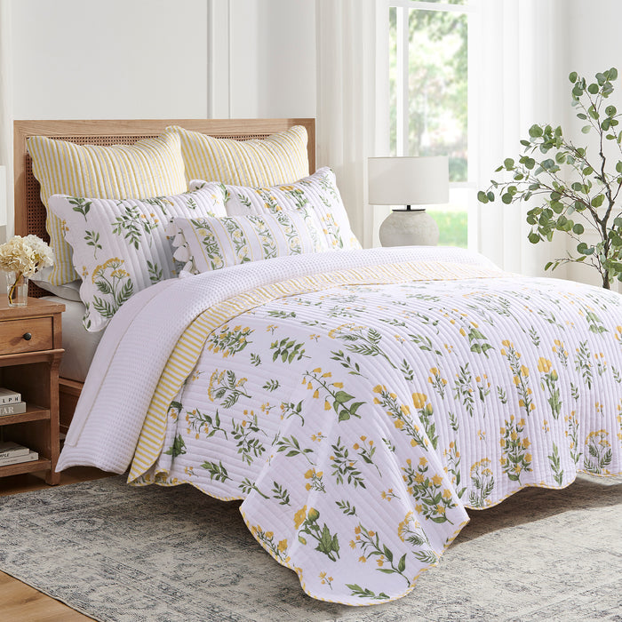Daffodil Embroidered Floral Tassels Pillow