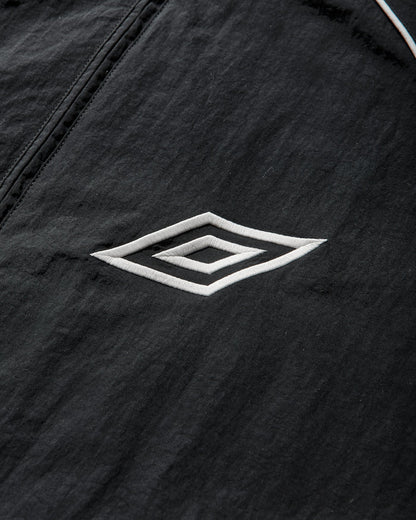 Umbro Eyes Tracksuit Carbon Black Coats and Jackets Jackets UBMW0479FA309 BLK0002