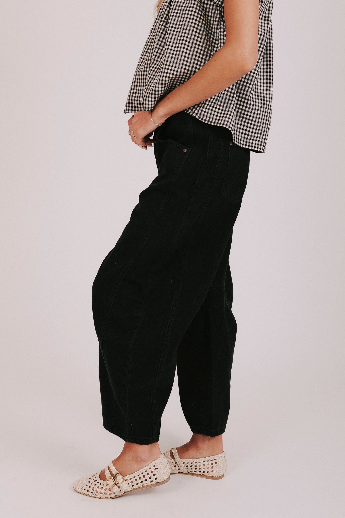 FREE PEOPLE - Good Luck Mid-Rise Barrel Jeans - 7 Colors!