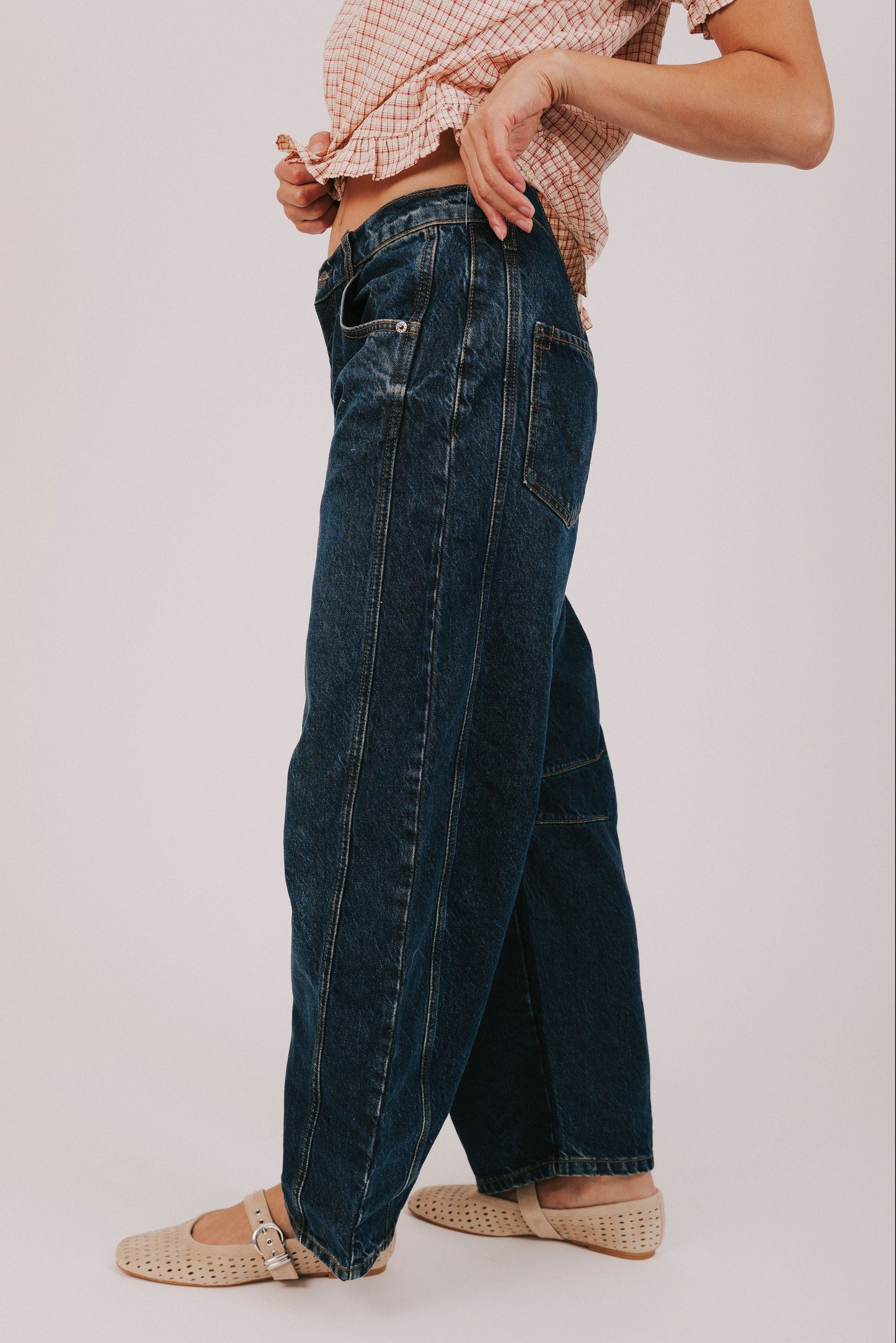 FREE PEOPLE - Good Luck Mid-Rise Barrel Jeans - 7 Colors!