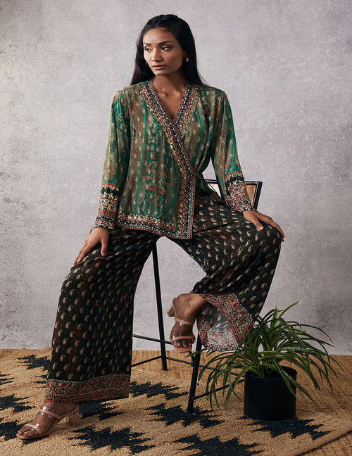 Ikaya Angarkha Set