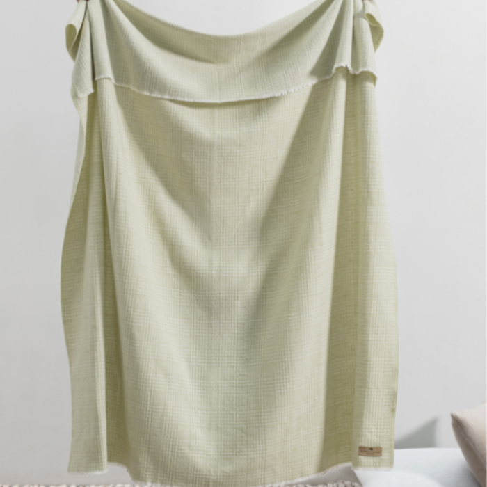 Italian Sutton Plaid Throw Blanket - White Sage