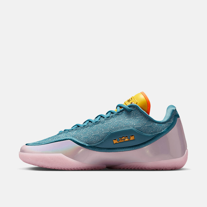 Side medial view of the LeBron XXIII "Miami Twice".