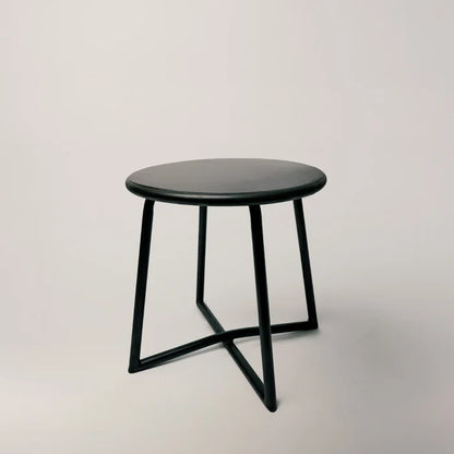 Liora Table