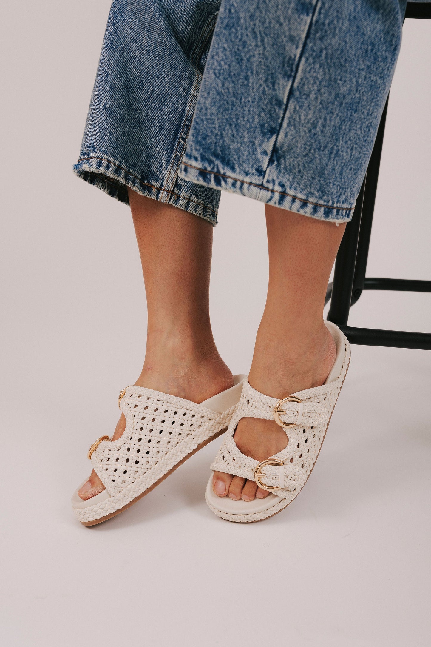 MIA - Trendy Sandal - 3 Colors!