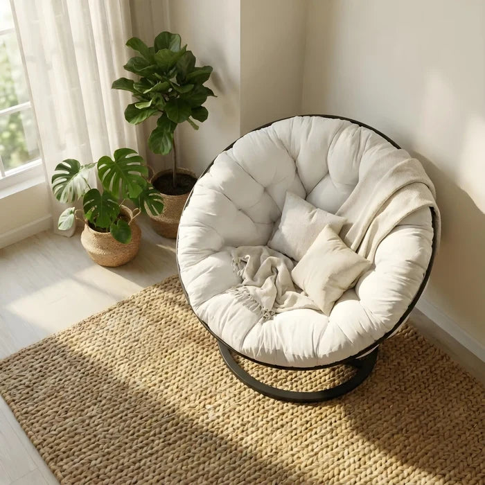 Nuvia Chair