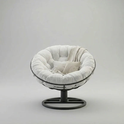 Nuvia Chair