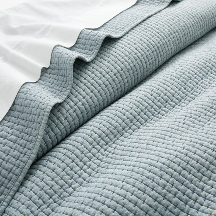 Pick-Stitch Artisan Chambray Quilt Set