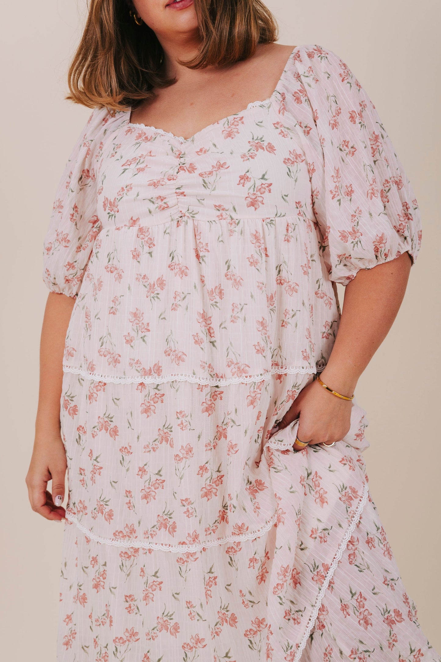 PLUS SIZE - Run Into You Dress