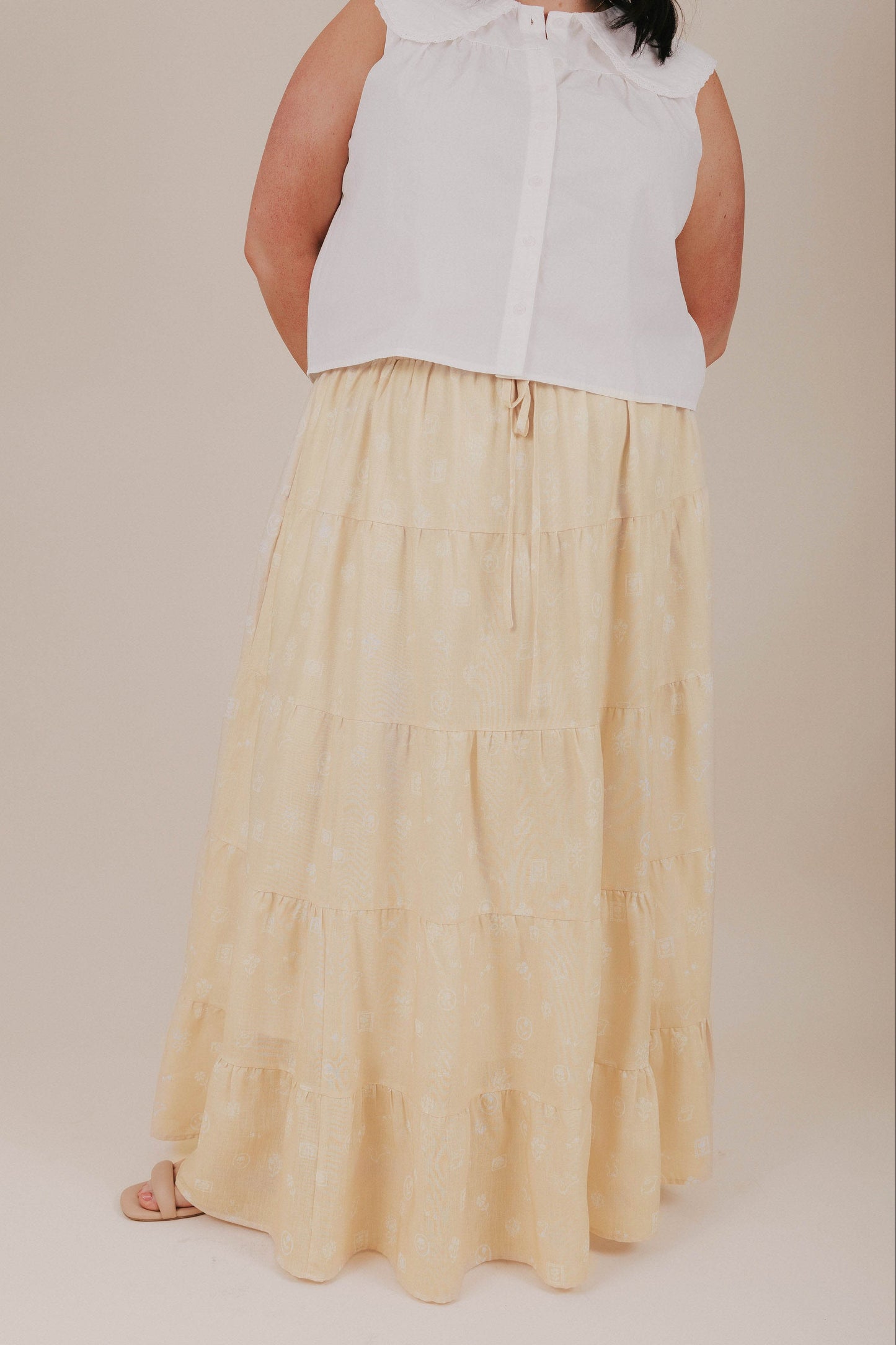 INCLUSIVE SIZING - Hop Into Spring Skirt