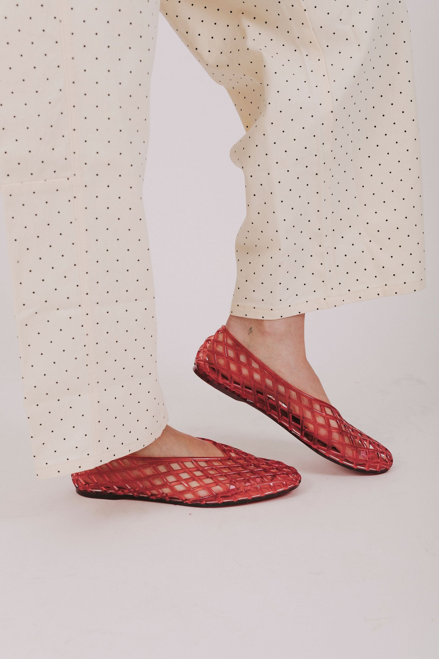 DOLCE VITA - Jam Flats - 2 Colors!