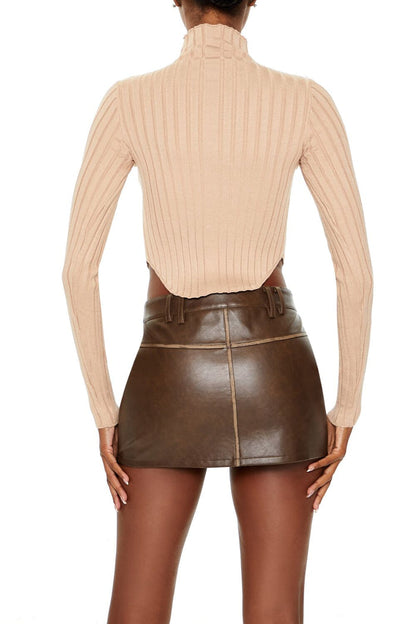 Ribbed Lettuce-Edge Crop Top