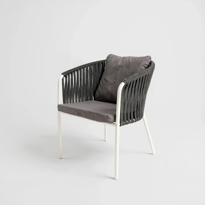 Modern chair with gray cushion on a white background
Outdoor set  
Outdoor furniture 
اطقم للحدائق 
اطقم للبلكونات 
Garden  furniture 
كراسي للمطاعم
Restaurant chairs