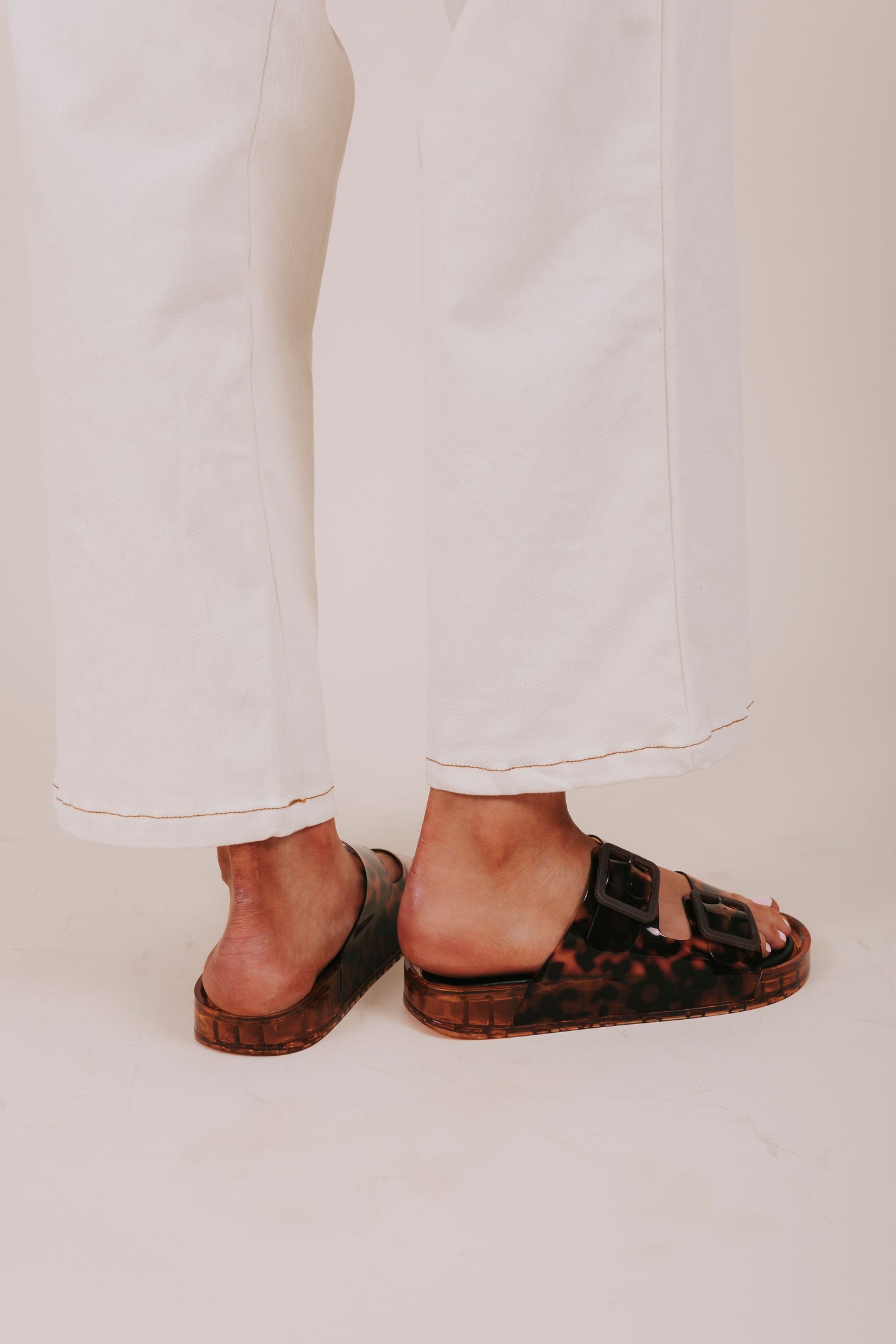 DOLCE VITA - Julio Sandals - 2 Colors!
