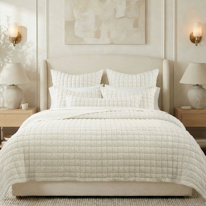 Whisper Quilt Set
