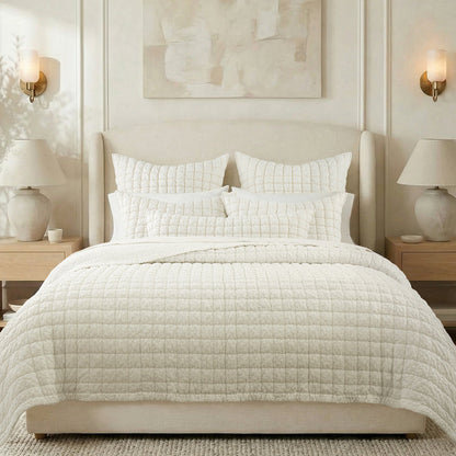 Whisper Quilt Set