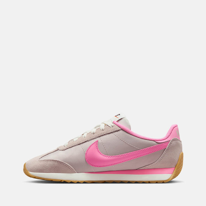 Side medial view of the Nike Women's Pacific.