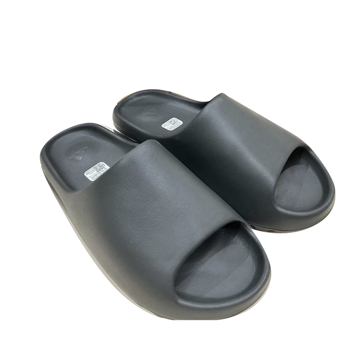 Adidas Yeezy Slide Onyx – Men's Size 10 — angled view on white background